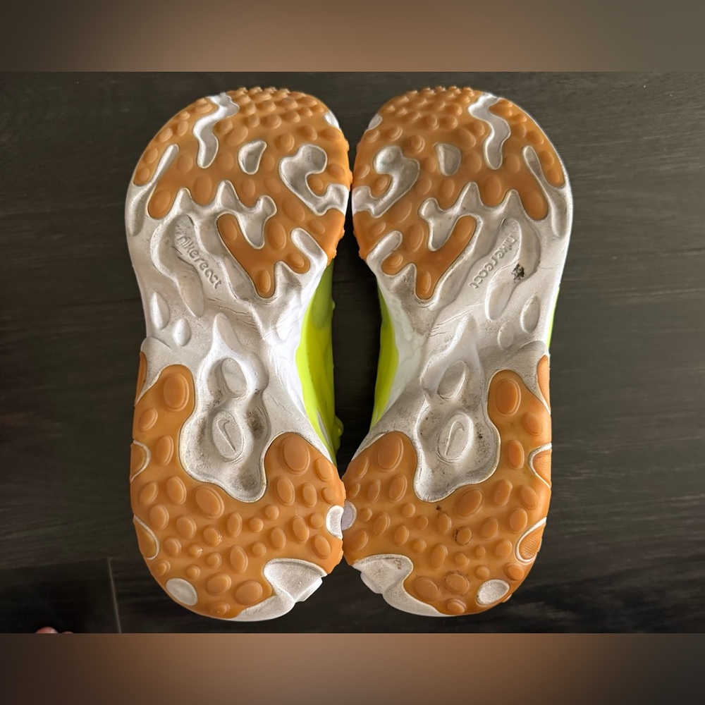 Nike React Presto Volt - image 6